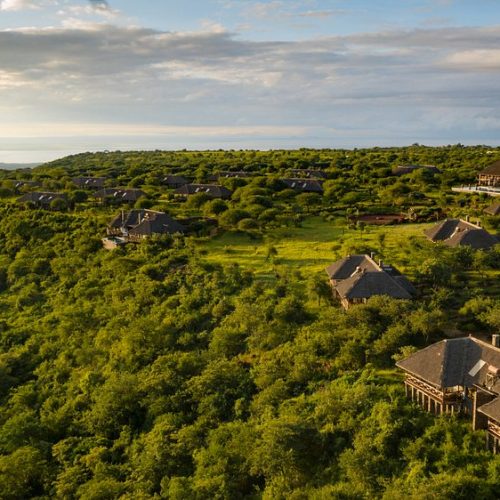 🌹2 Days Tanzania Luxury Honeymoon Safari (Arrival Day included): Tarangire & Ngorongoro