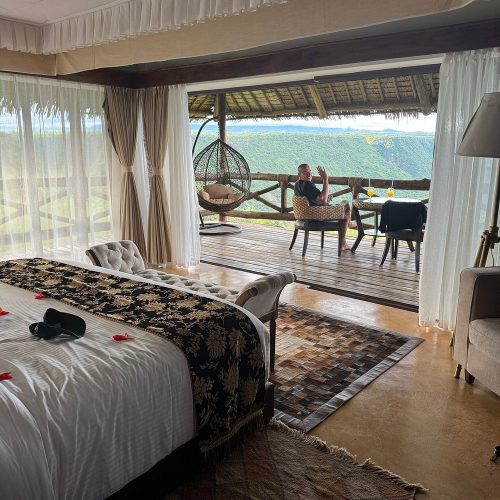 🌹2 Days Tanzania Luxury Honeymoon Safari (Arrival Day included): Tarangire & Ngorongoro
