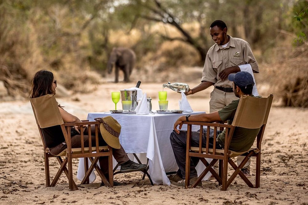 🌹 Luxury Honeymoon Safari