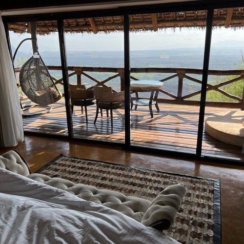 🌹2 Days Tanzania Luxury Honeymoon Safari (Arrival Day included): Tarangire & Ngorongoro