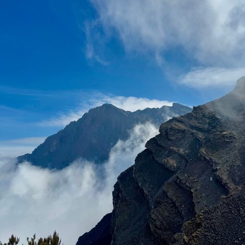 6-Day Mount Meru Trekking Tour: 4 Days Momella Route